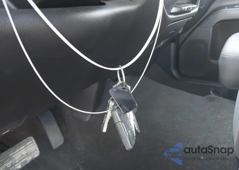 2017 Chevrolet Silverado 1500 Custom from USA, damaged, VIN 1GCRCPEC2HZ312080